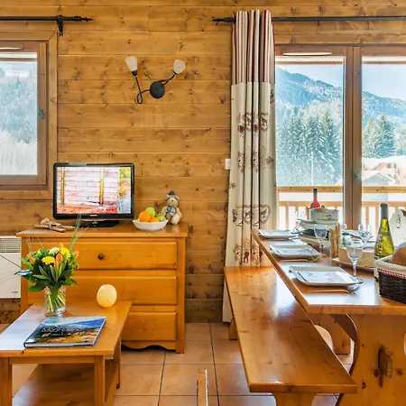 Alpine For 8 Chalet